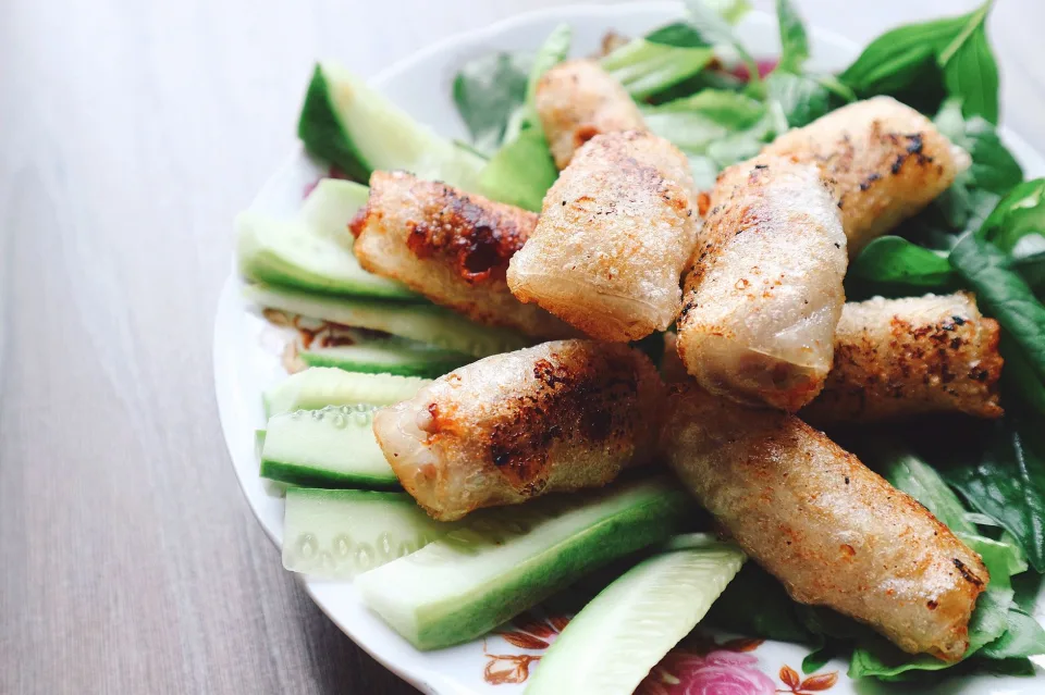 Cà phê sữa đá, pha máy, trà trái cây